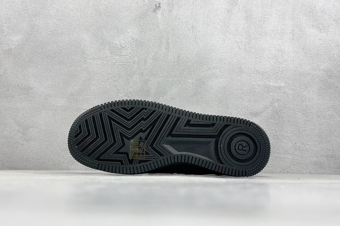 Bape BAPE STA Embossed Low Black