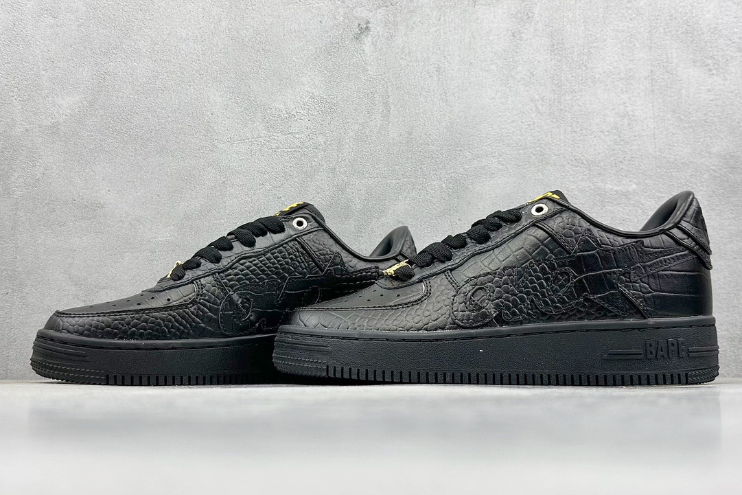 Bape BAPE STA Embossed Low Black
