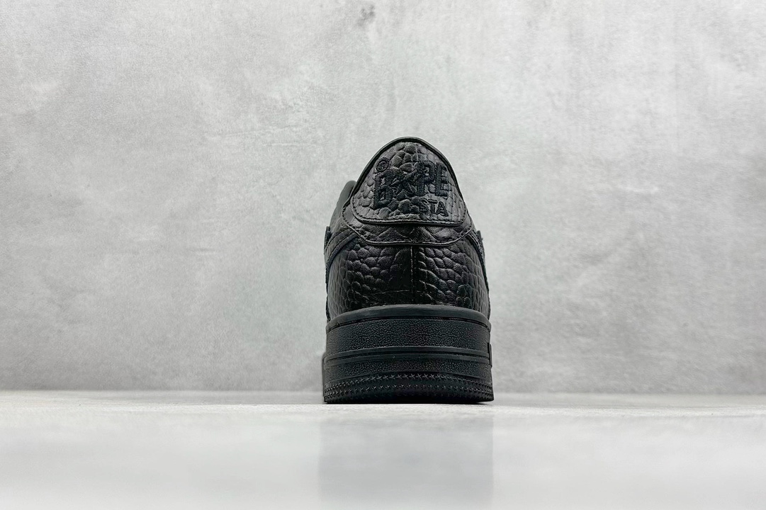 Bape BAPE STA Embossed Low Black