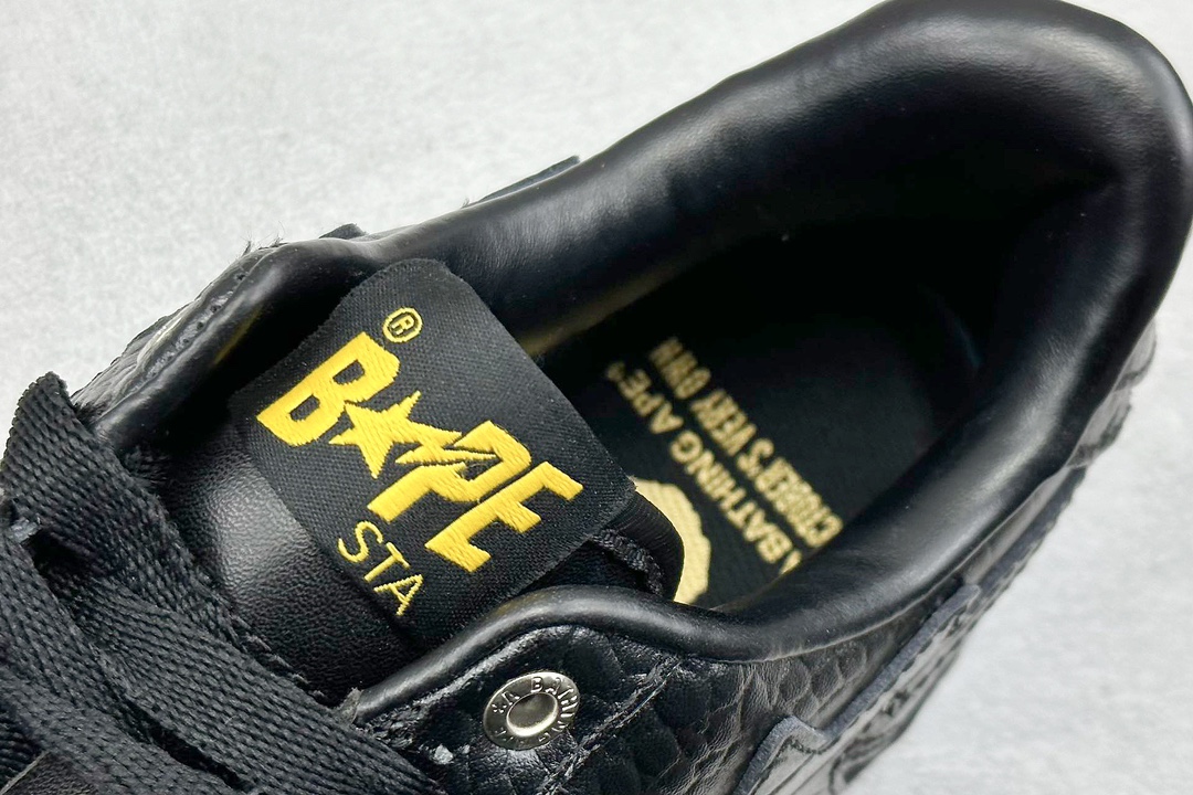 Bape BAPE STA Embossed Low Black