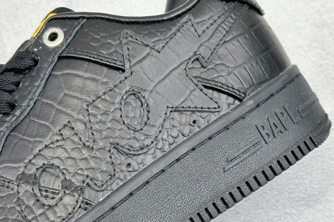 Bape BAPE STA Embossed Low Black