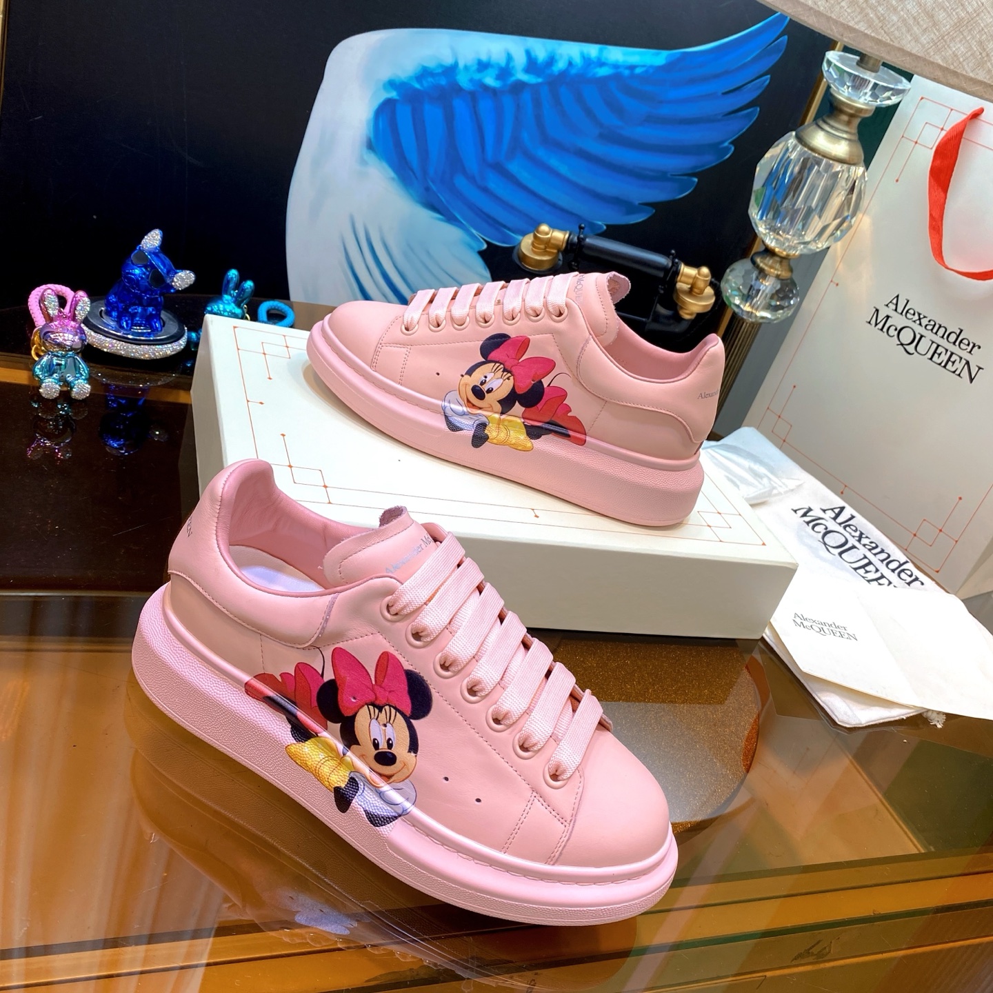 McQueen Minnie Sneakers Pink