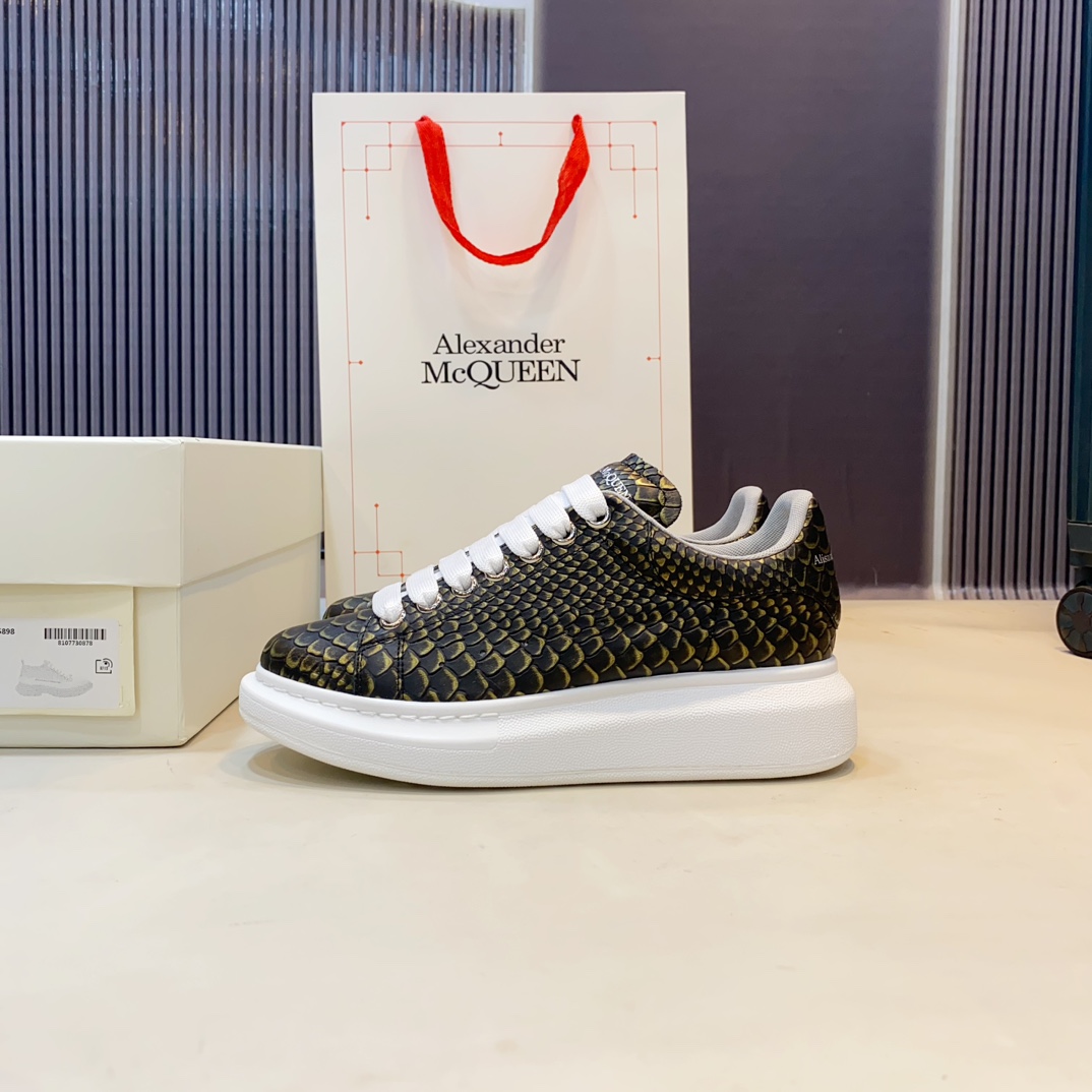 McQueen Scale Shoes Black Gold