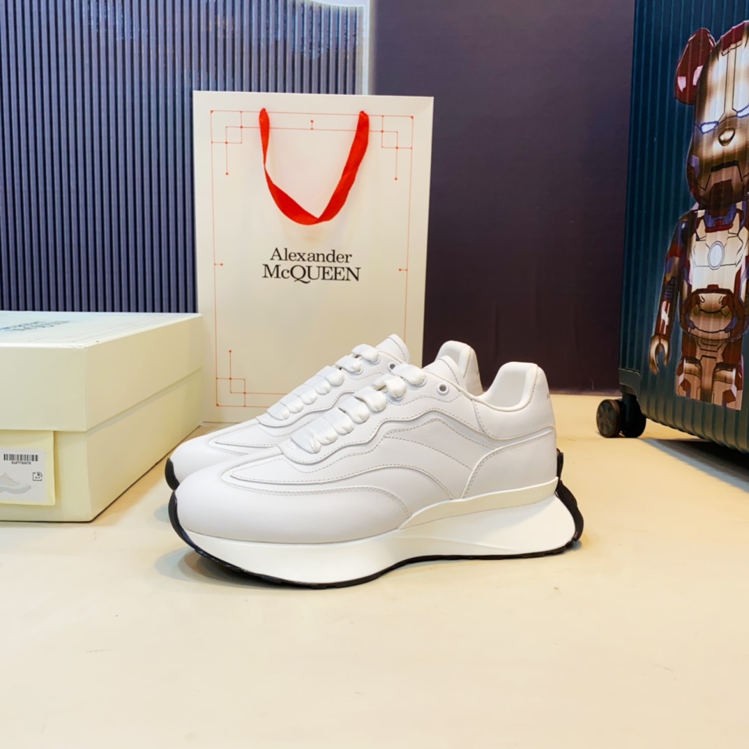 Alexander McQueen Runner White