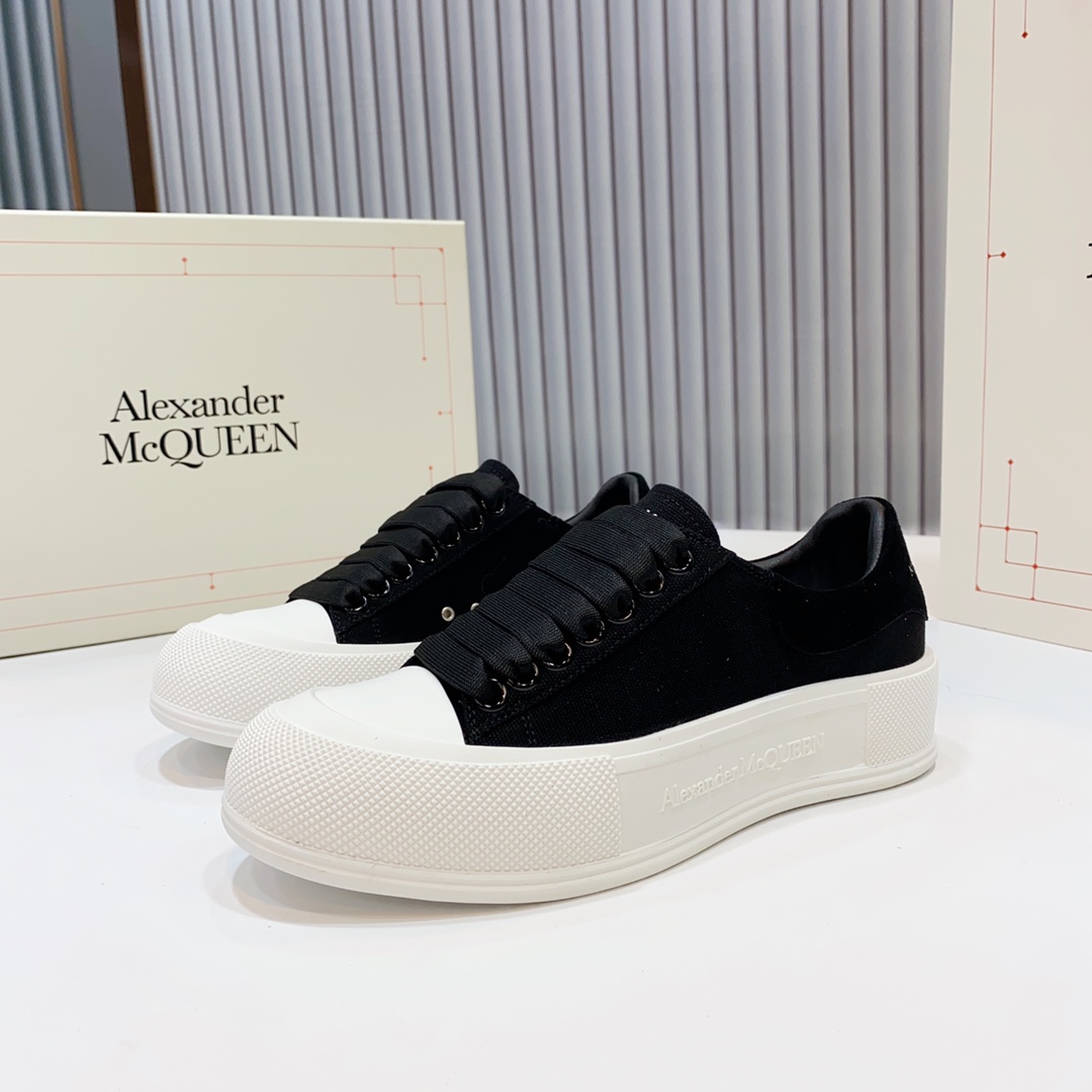 McQueen Platform Sneaker Black