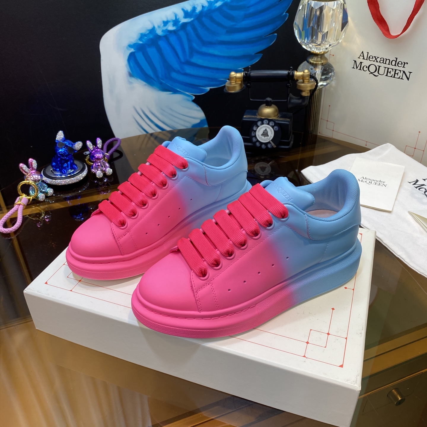 McQueen Sneaker Pink Blue