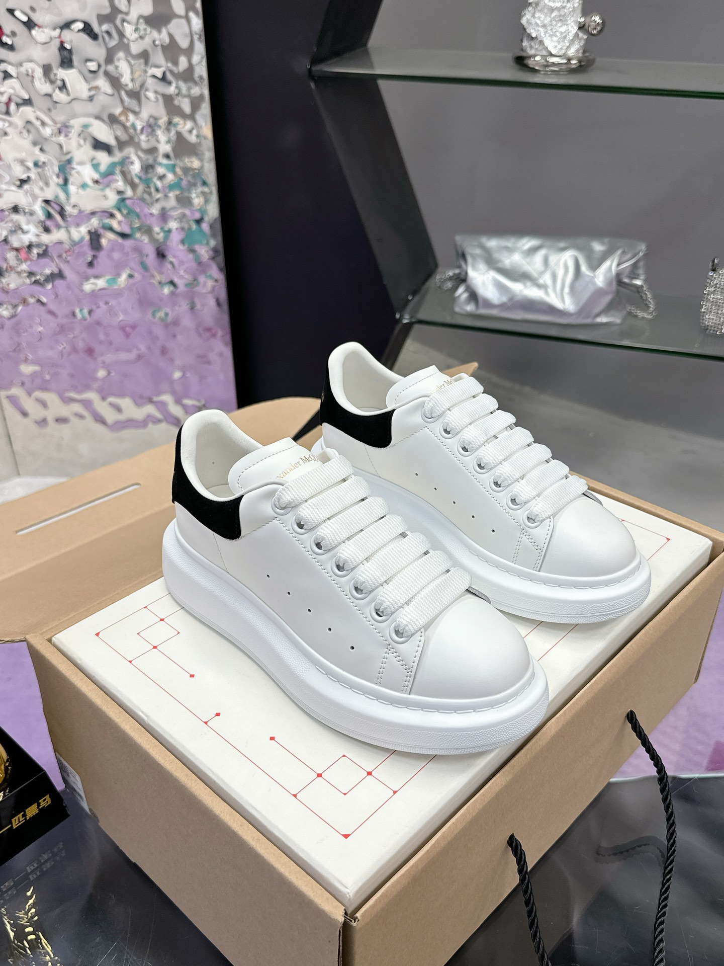 McQueen Sneaker White Black