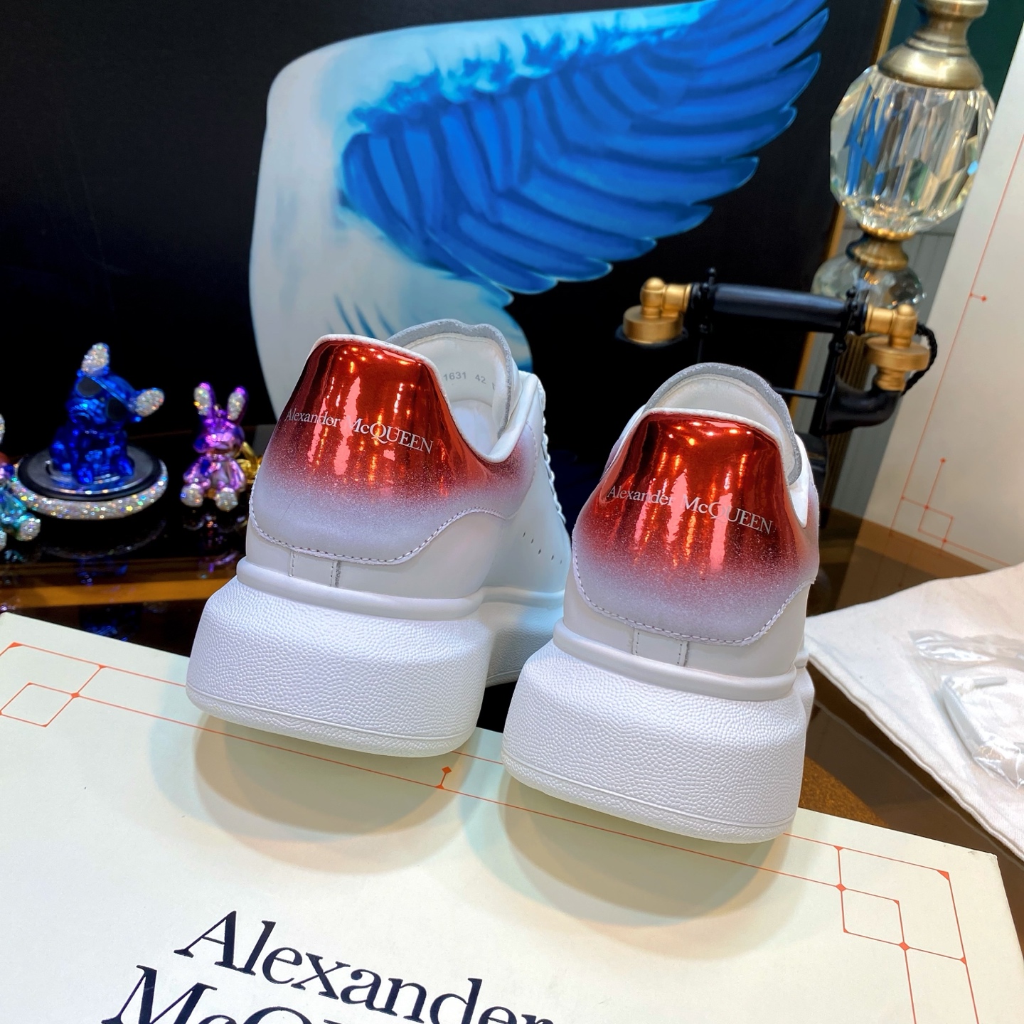 McQueen Platform White Red