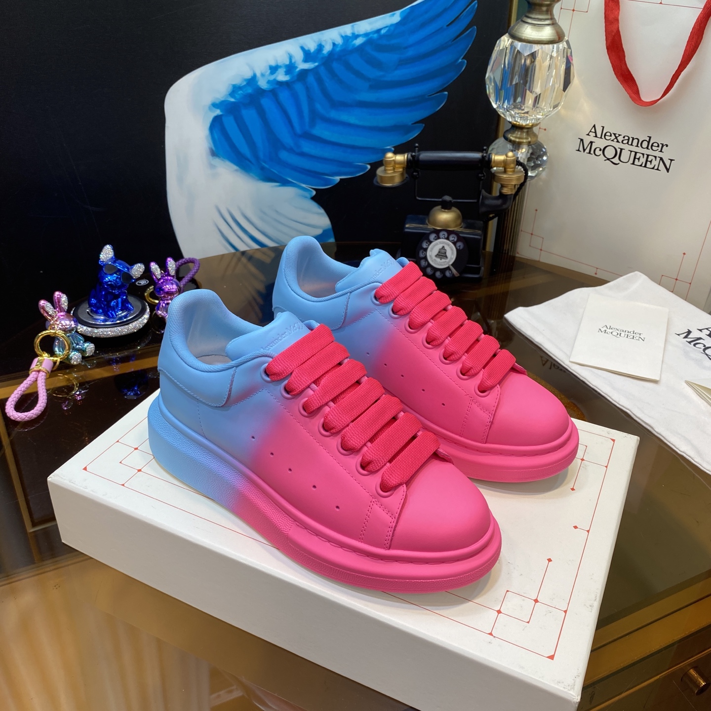 McQueen Sneaker Pink Blue