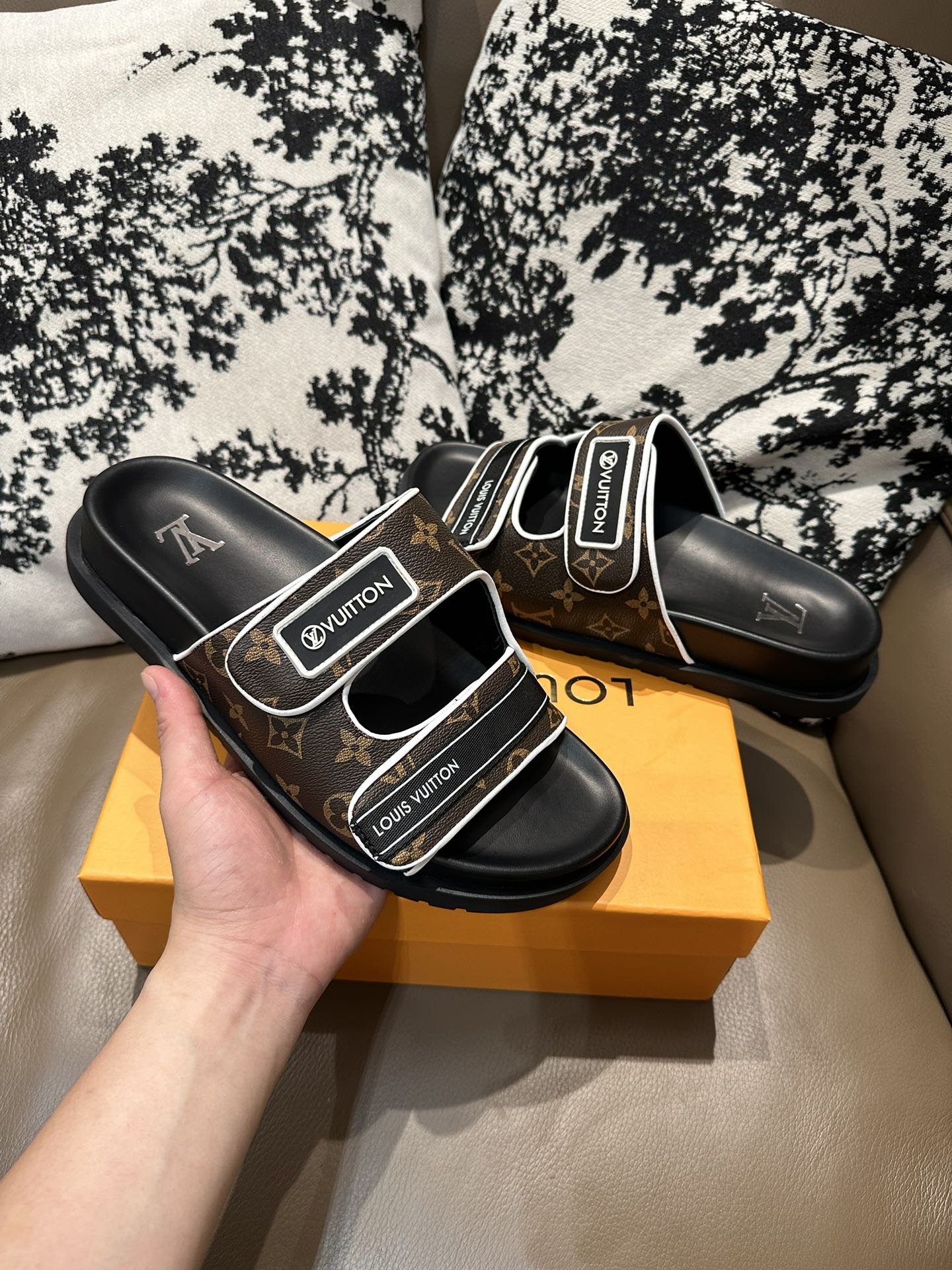 Louis Vuitton Slide Brown