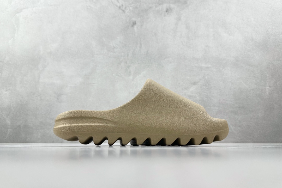 Adidas Yeezy Slide Pure Beige