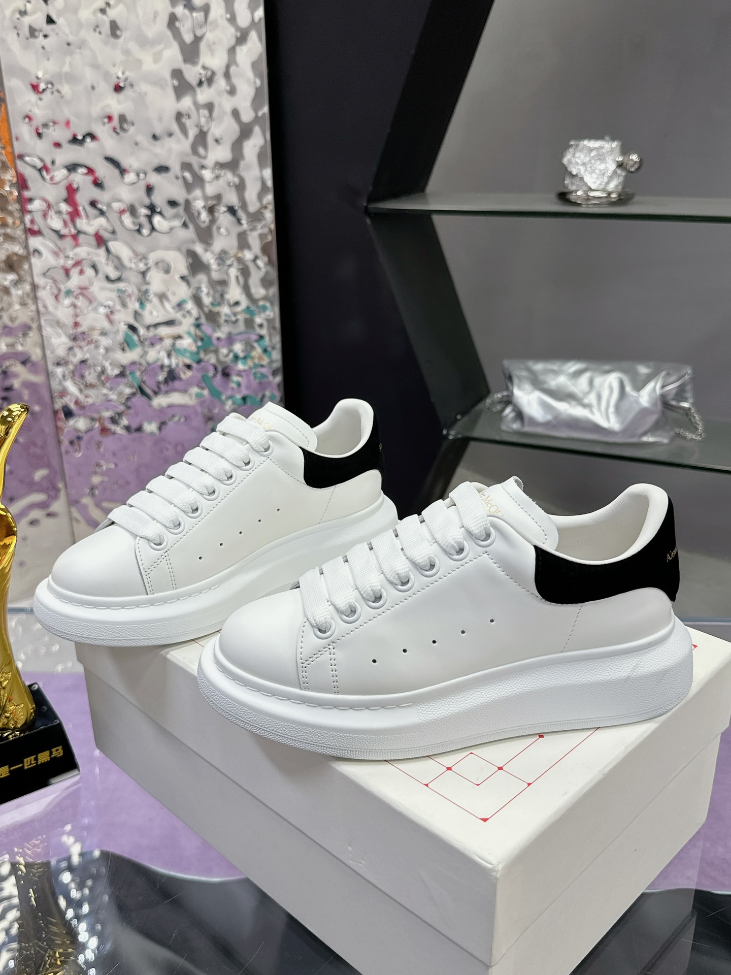 McQueen Sneaker White Black