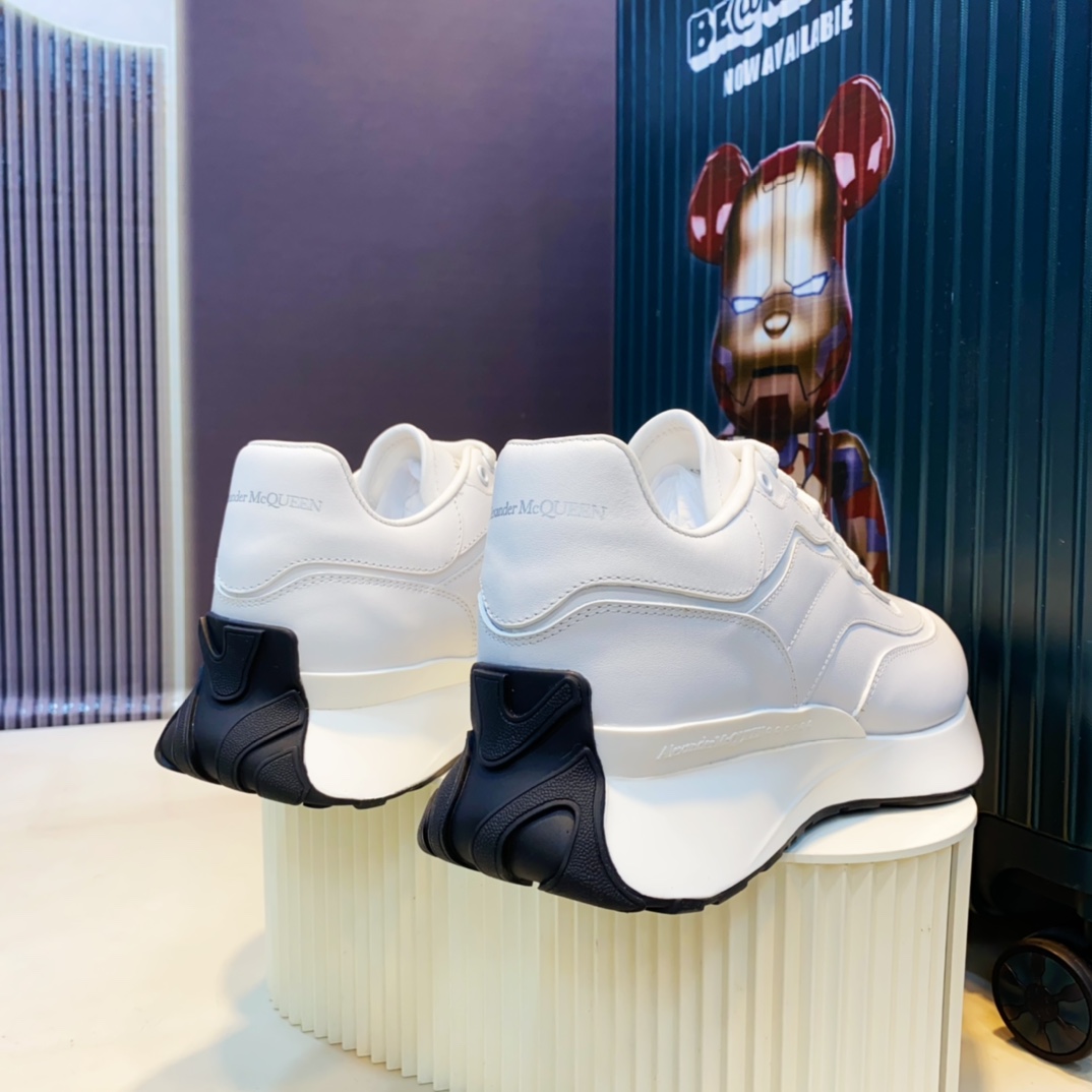Alexander McQueen Runner White