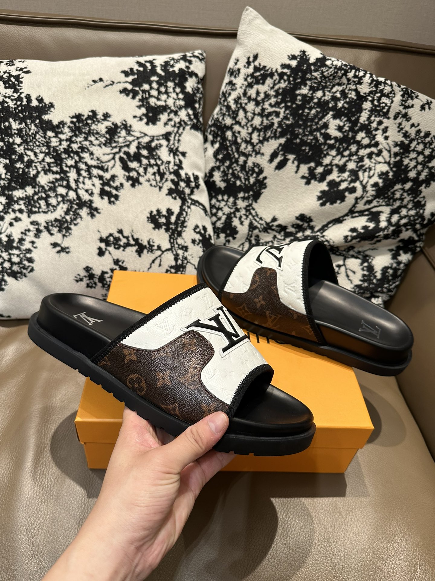 LV Leather Slides Brown/White