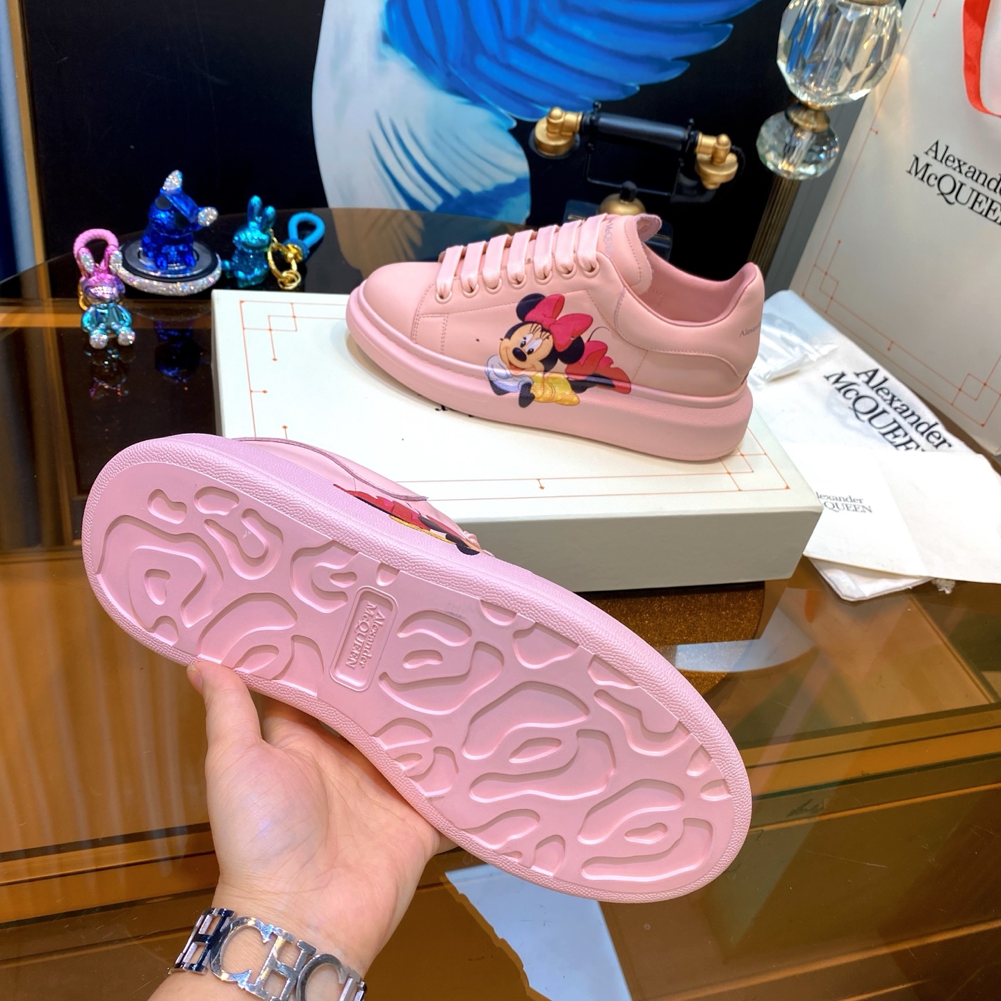 McQueen Minnie Sneakers Pink