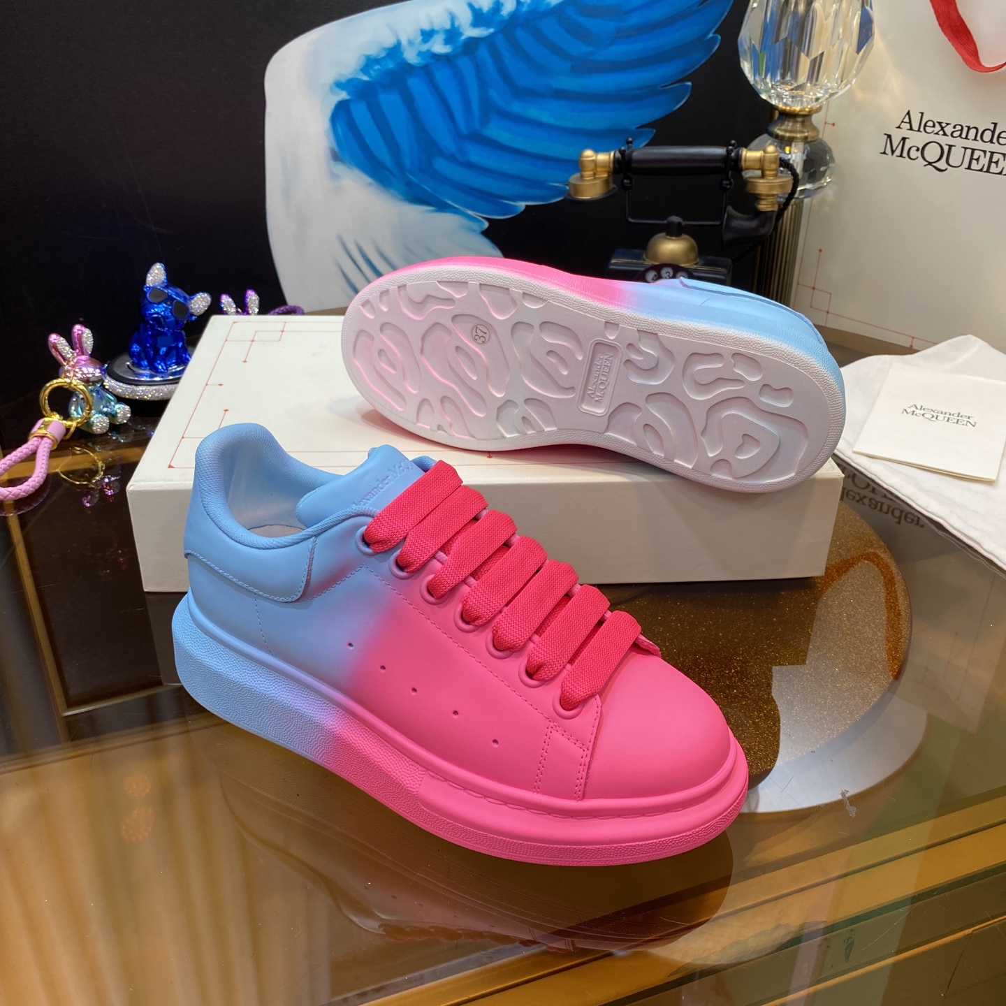 McQueen Sneaker Pink Blue