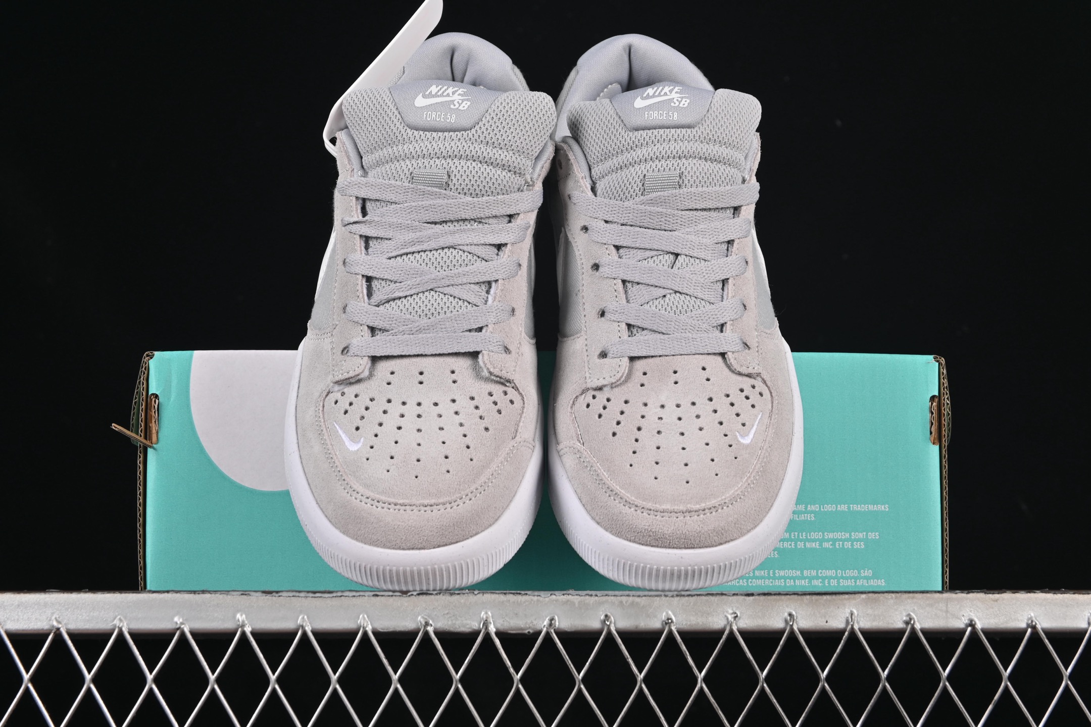 Nike SB Force 58 Grey White