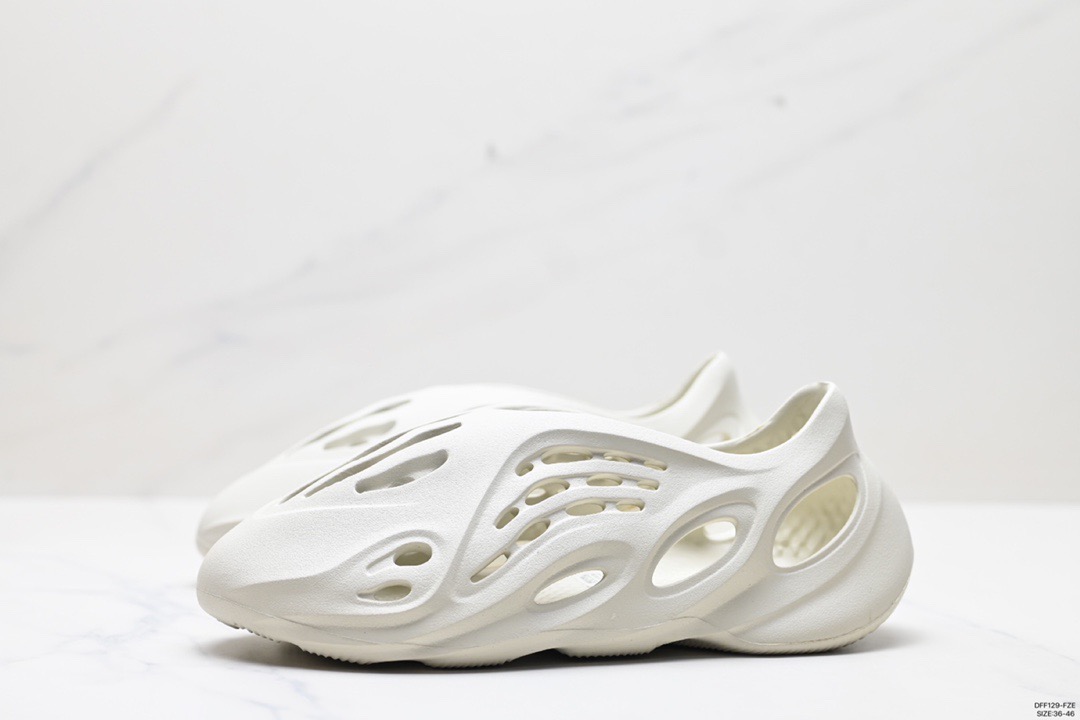 Adidas Foam Runner White