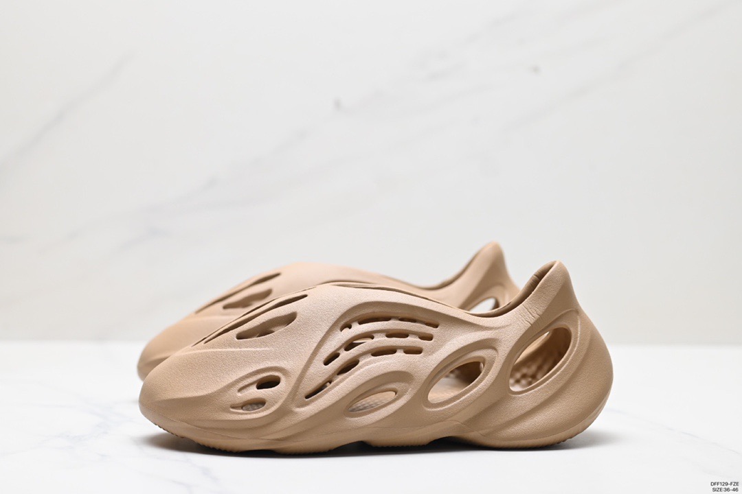 Adidas Foam Runner Sand