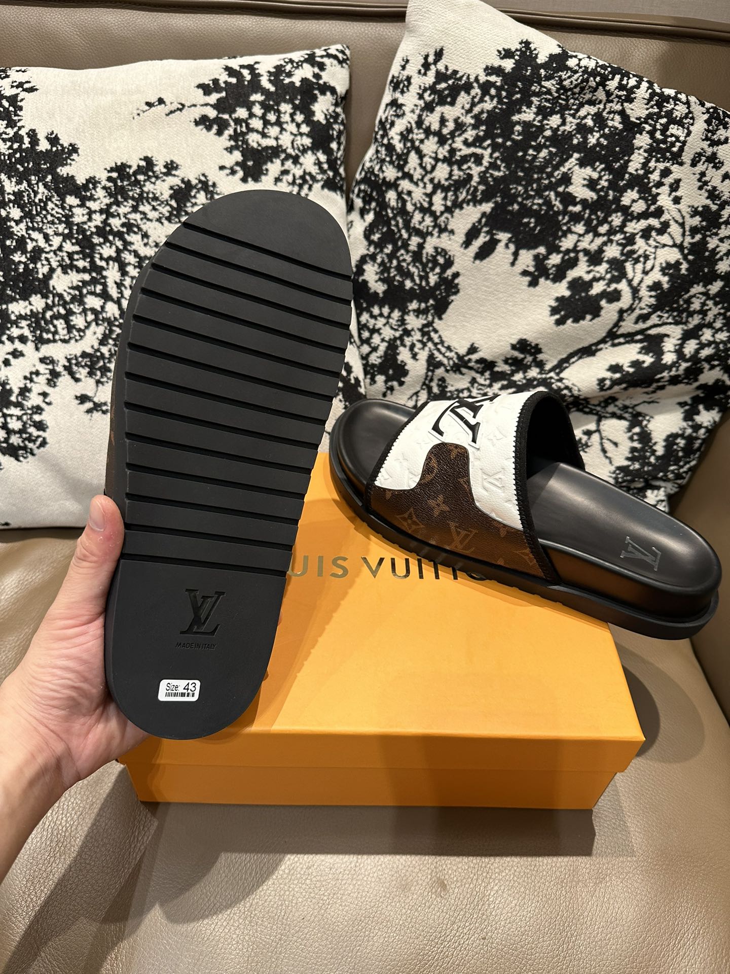 LV Leather Slides Brown/White