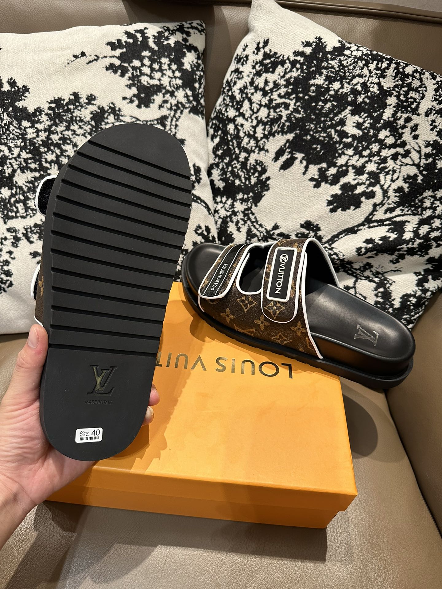 Louis Vuitton Slide Brown