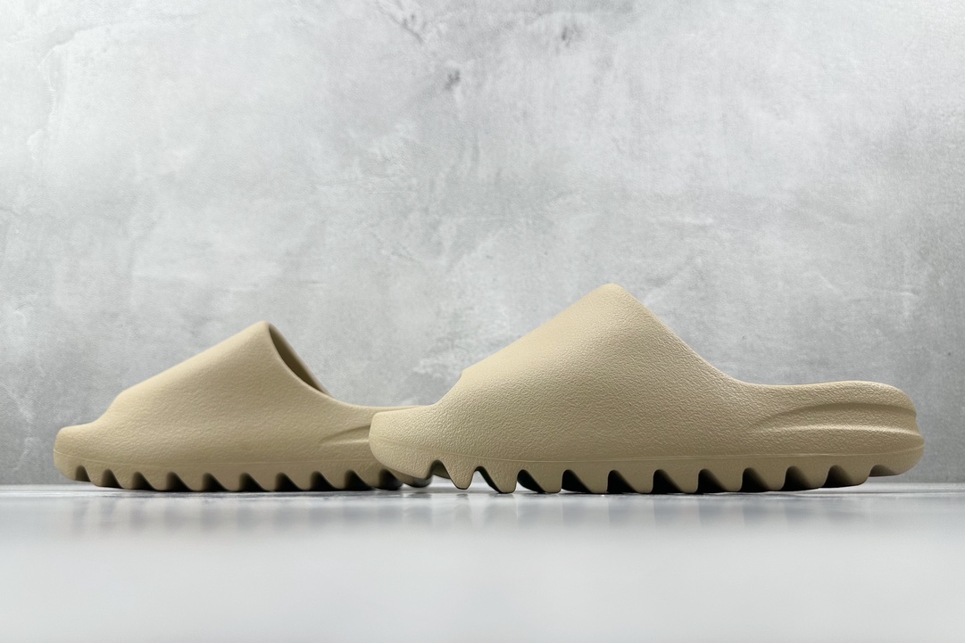 Adidas Yeezy Slide Pure Beige