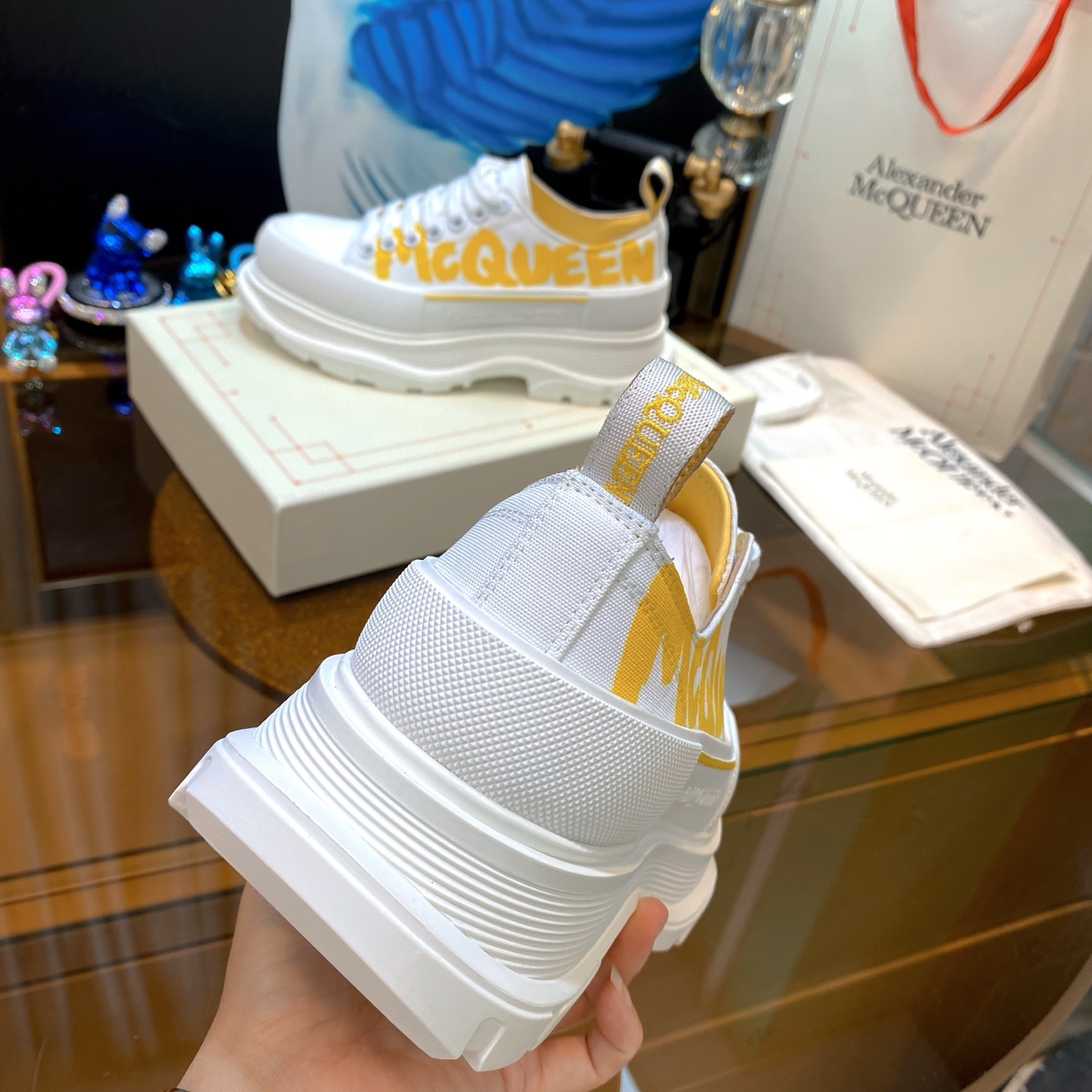 McQueen Tread White/Yellow