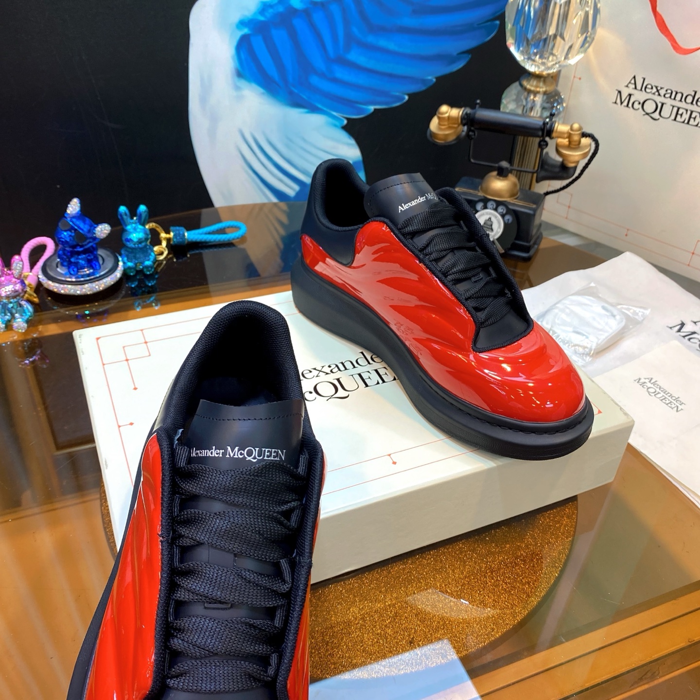 Alexander McQueen Sneakers Red