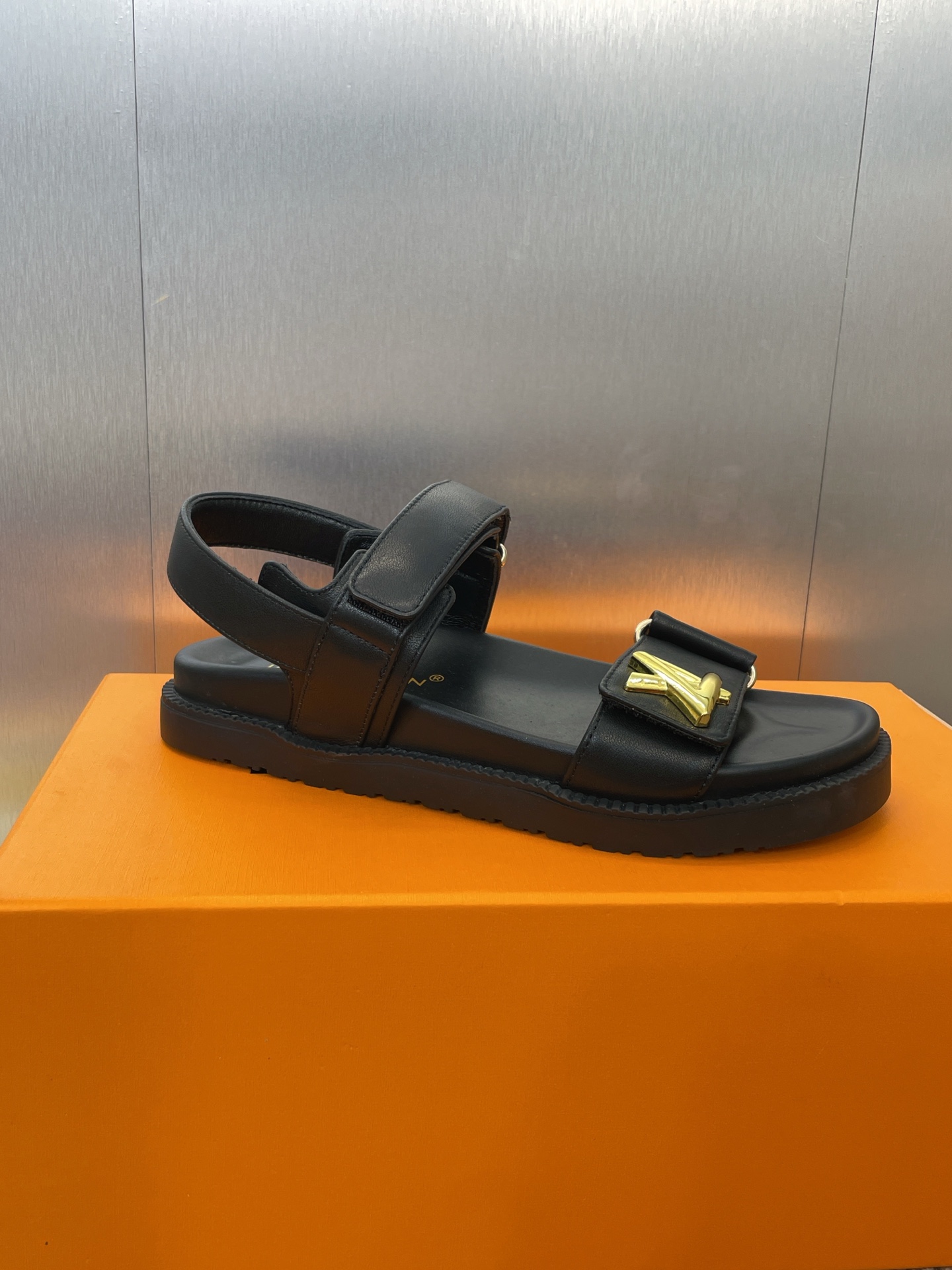 Louis Vuitton Sandals Black