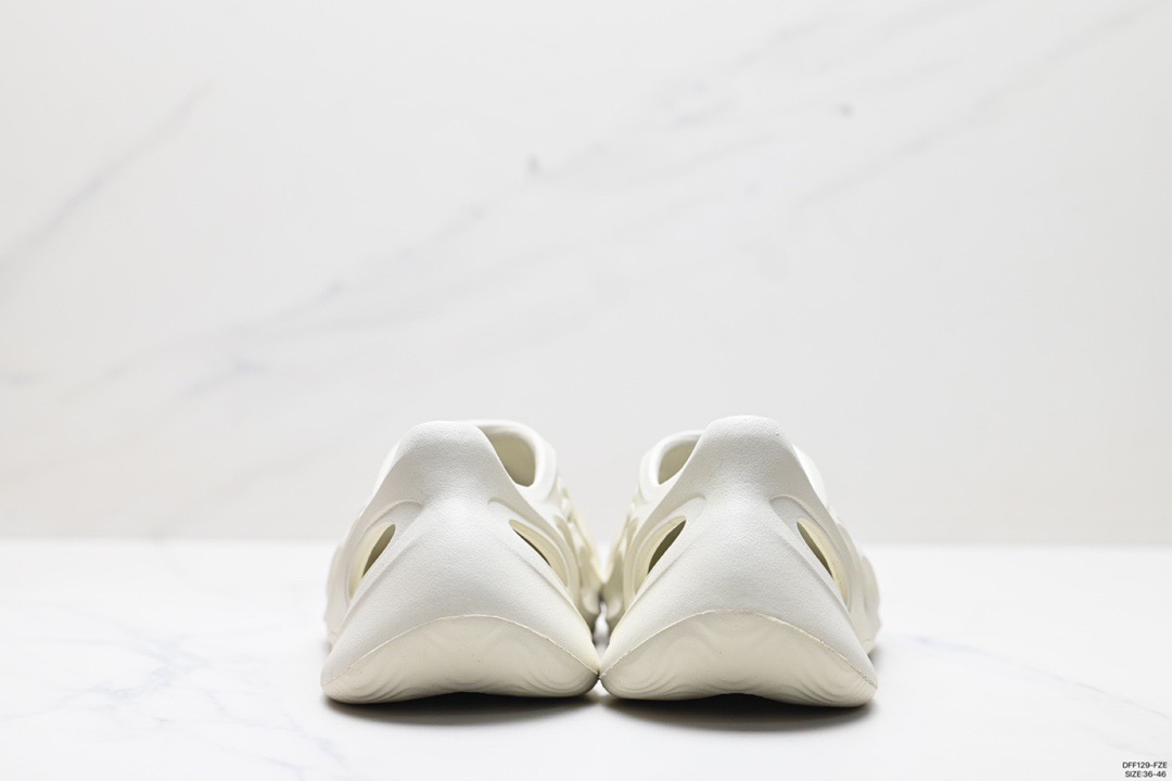 Adidas Foam Runner White