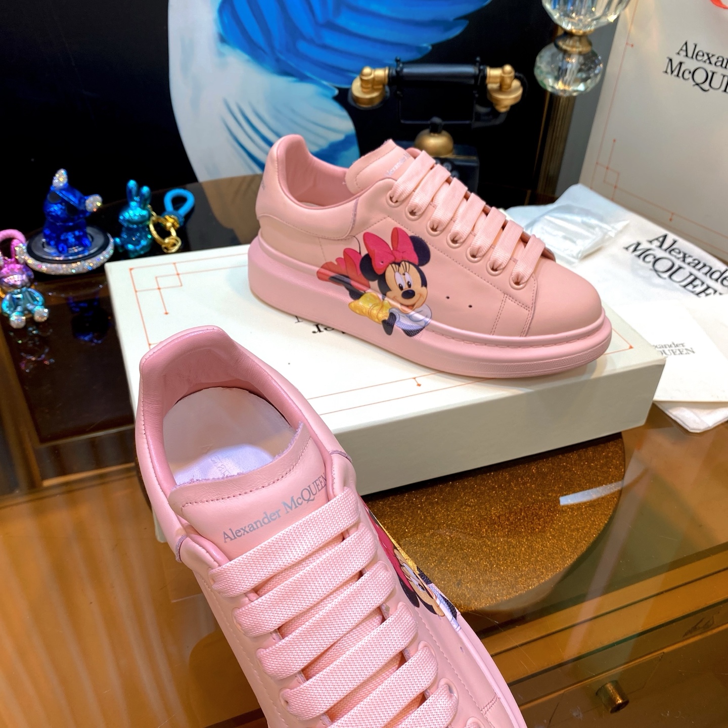 McQueen Minnie Sneakers Pink