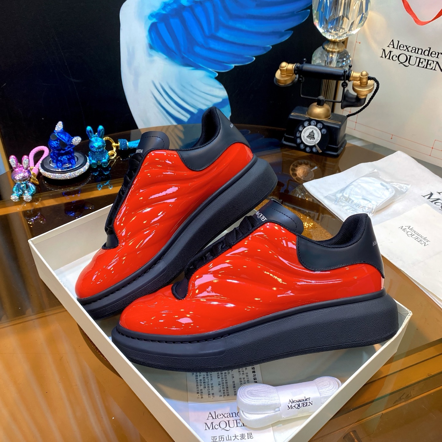 Alexander McQueen Sneakers Red