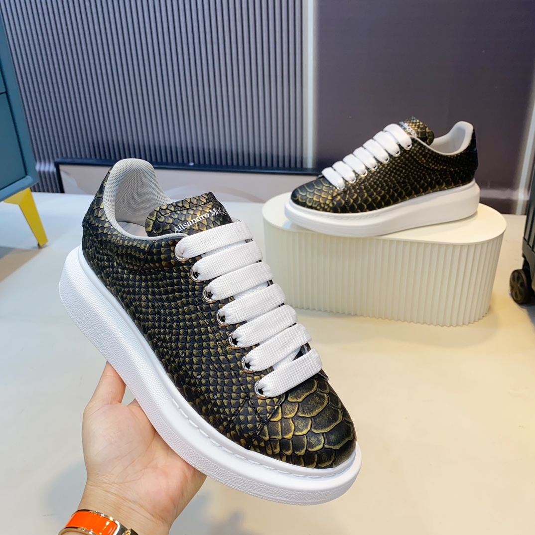 McQueen Scale Shoes Black Gold