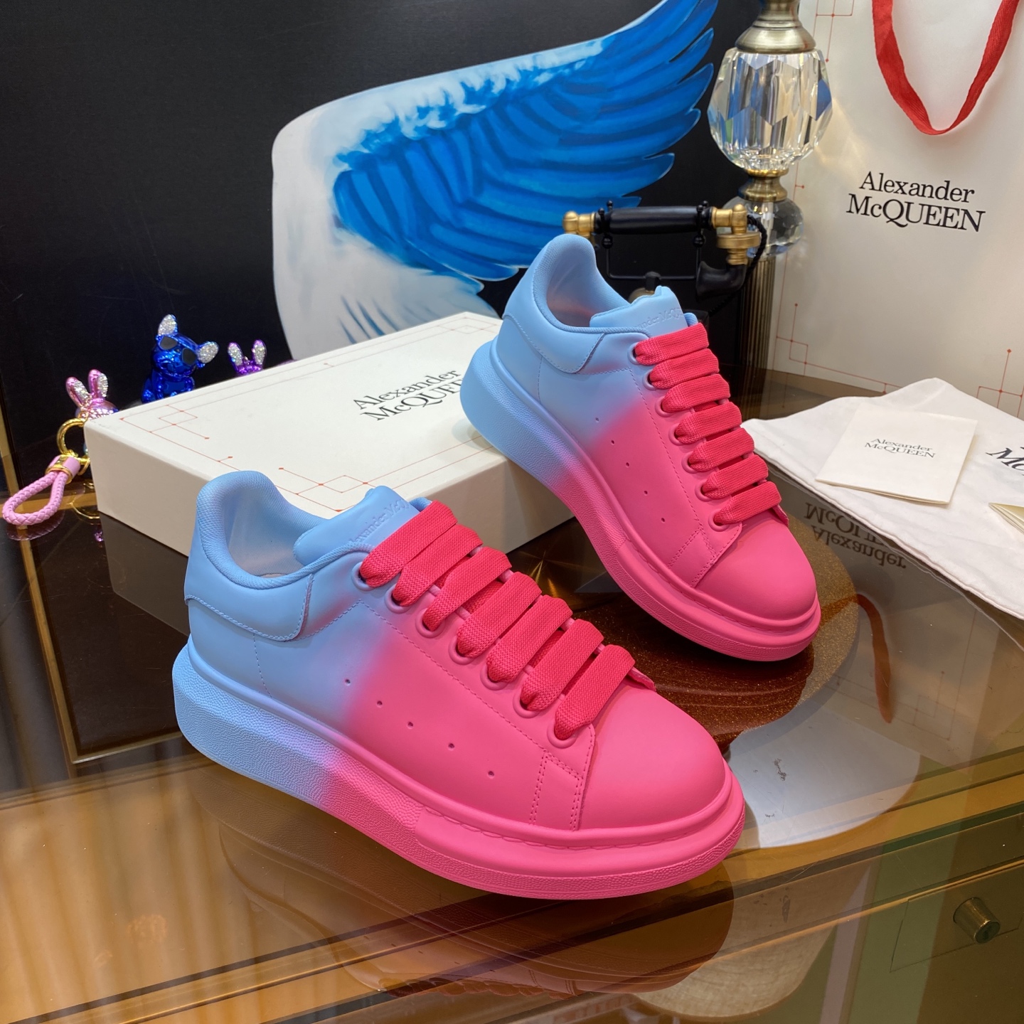 McQueen Sneaker Pink Blue