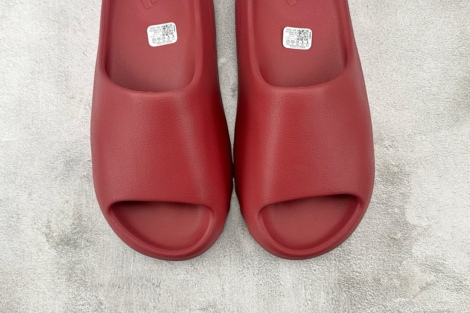 Adidas Yeezy Slide Red