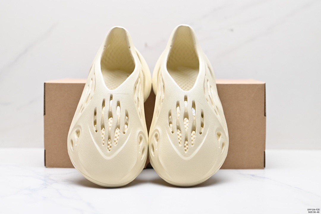 Adidas Foam Runner Cream
