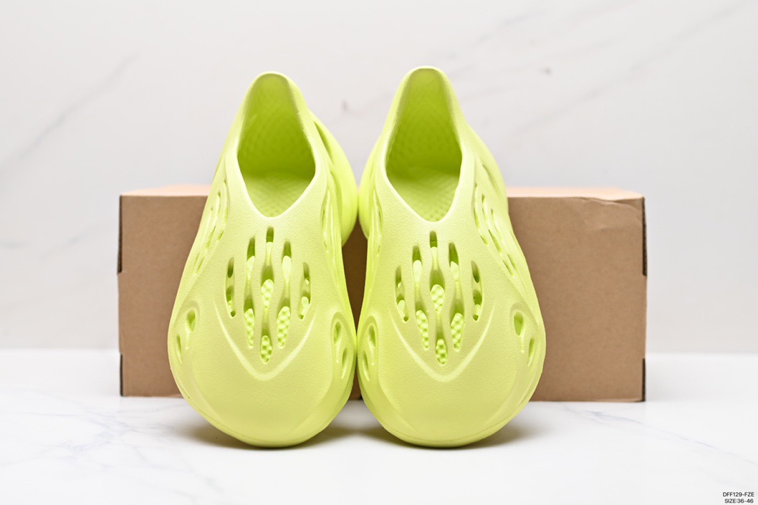 Adidas Yeezy Foam Lime