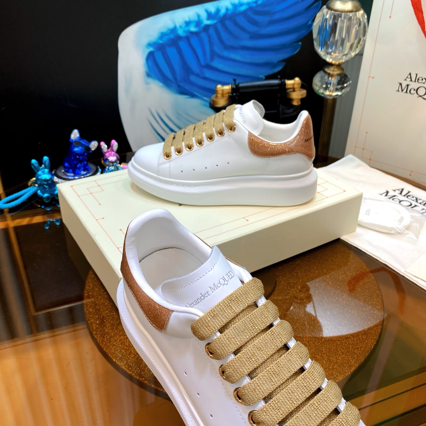 McQueen Low Sneaker White Gold