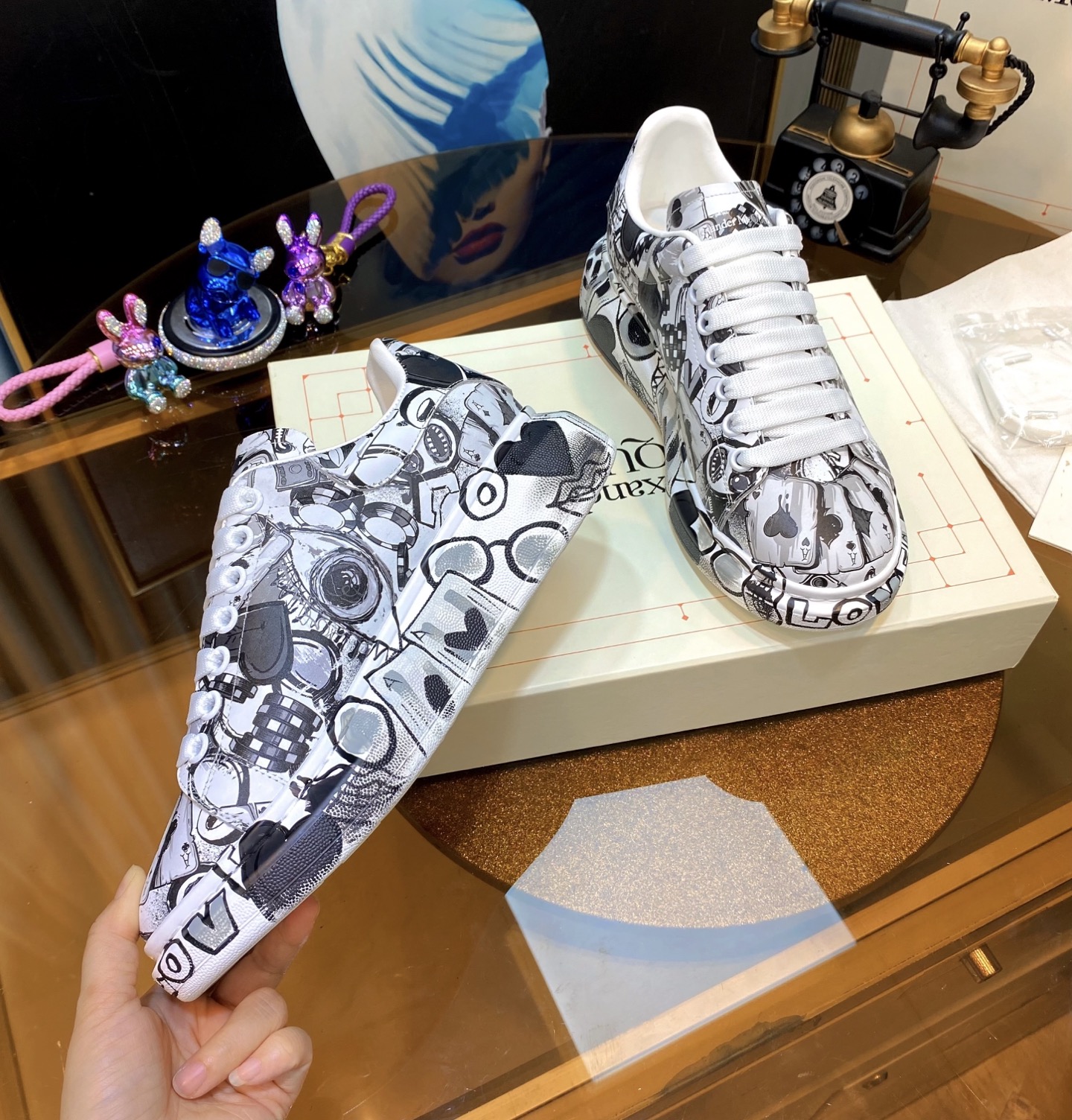McQueen Art Sneakers B/W