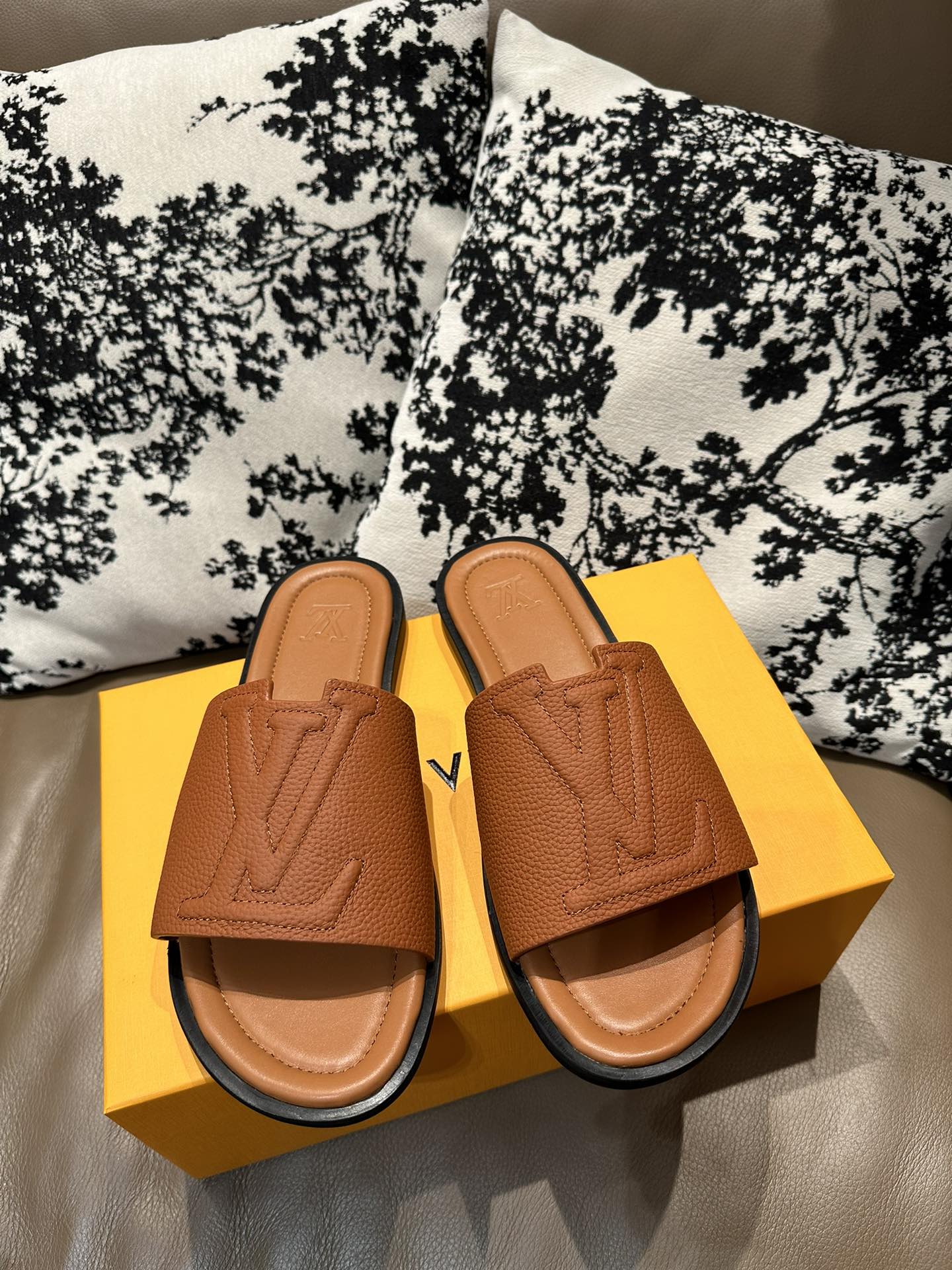 LV Leather Slide Sandals Brown