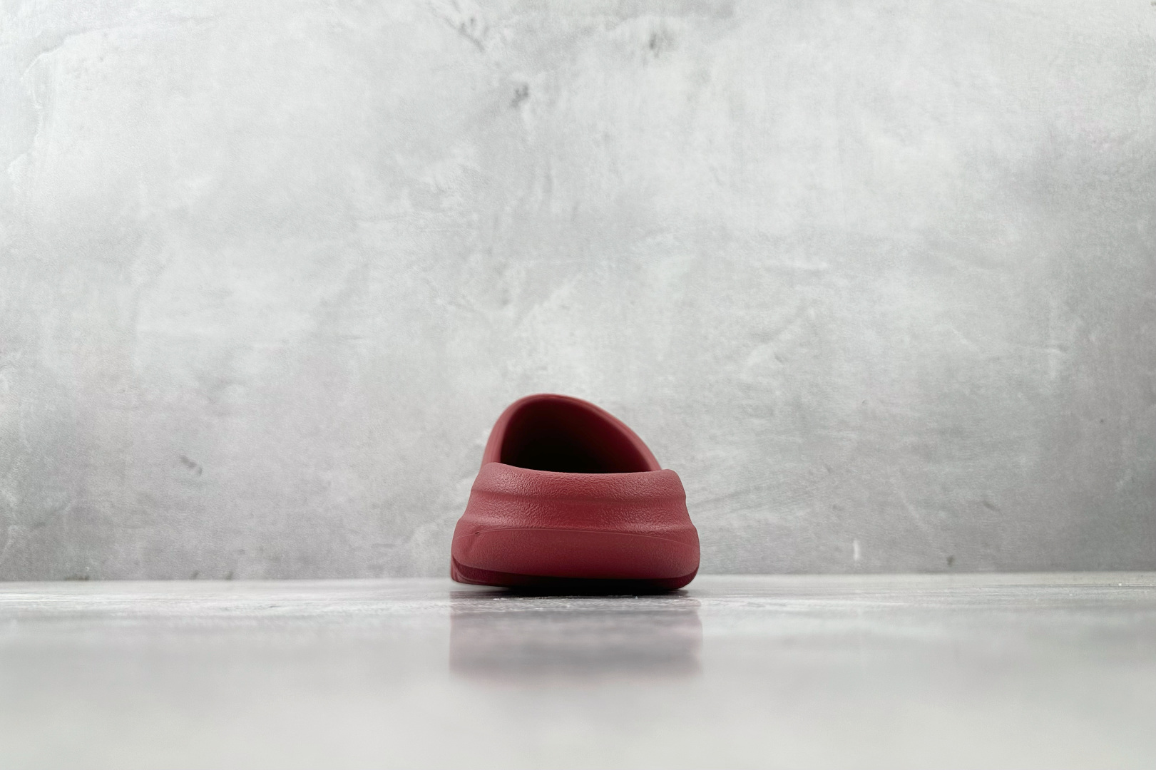 Adidas Yeezy Slide Red