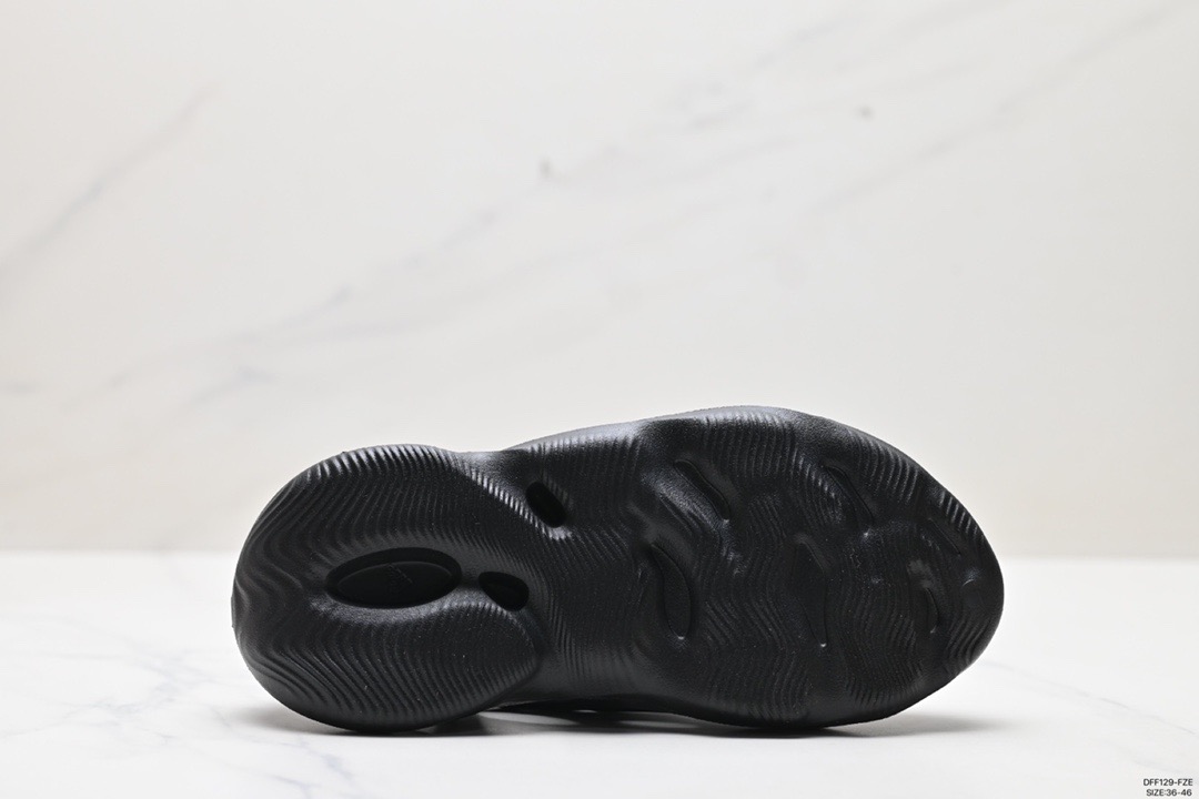 Adidas Foam Runner Black