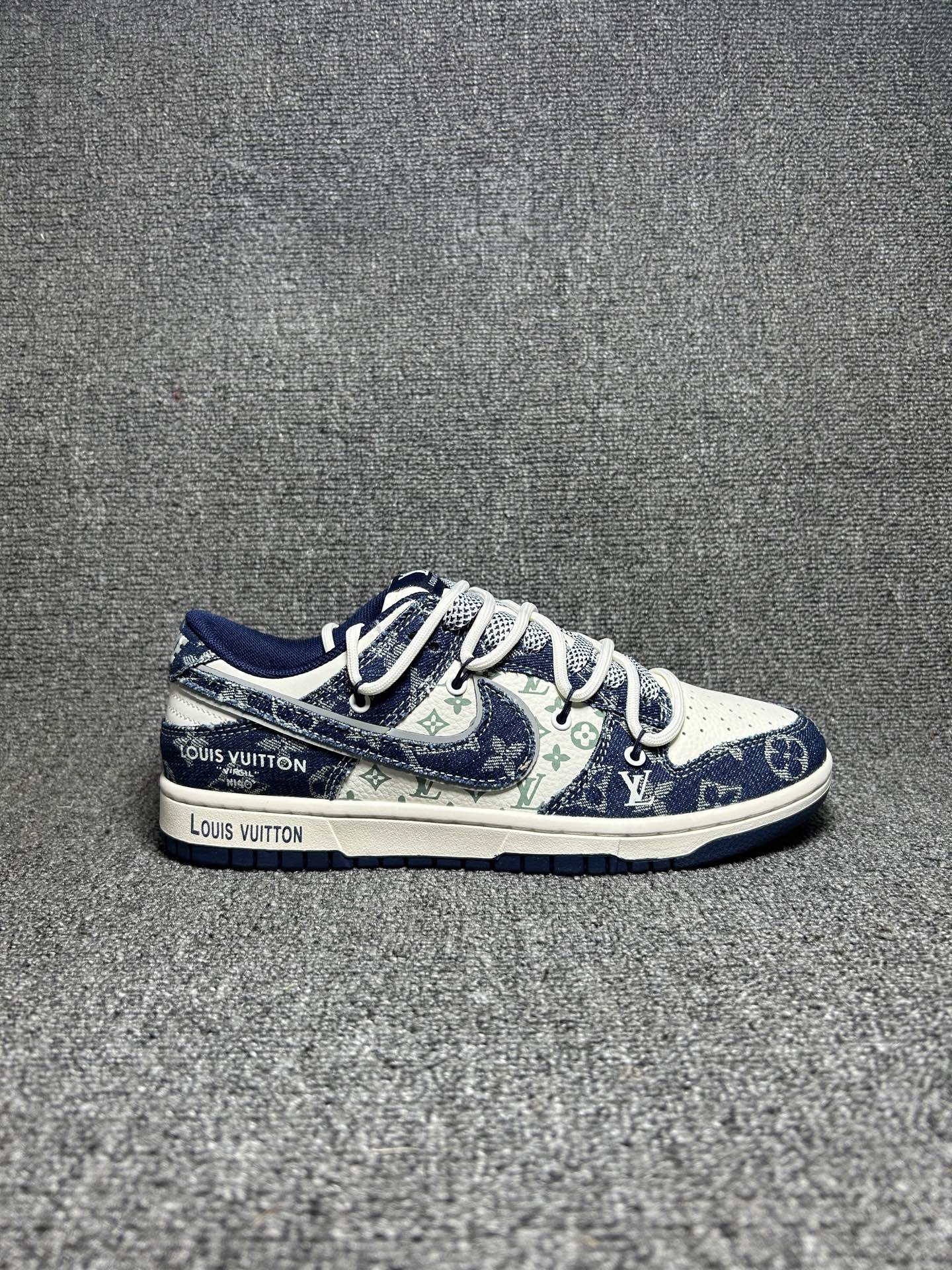 Nike SB Dunk LV Blue White