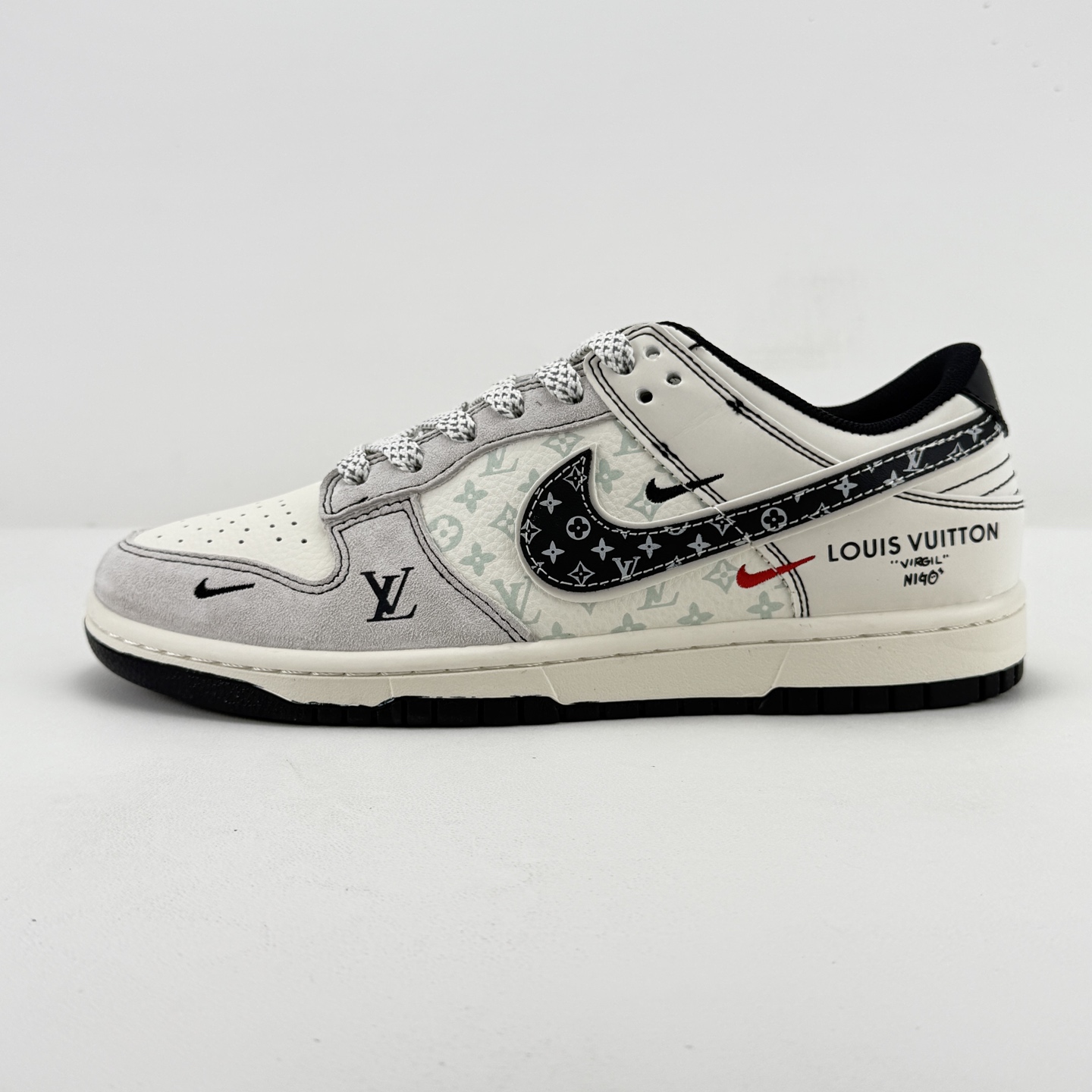 Nike SB Dunk Low Black Beige