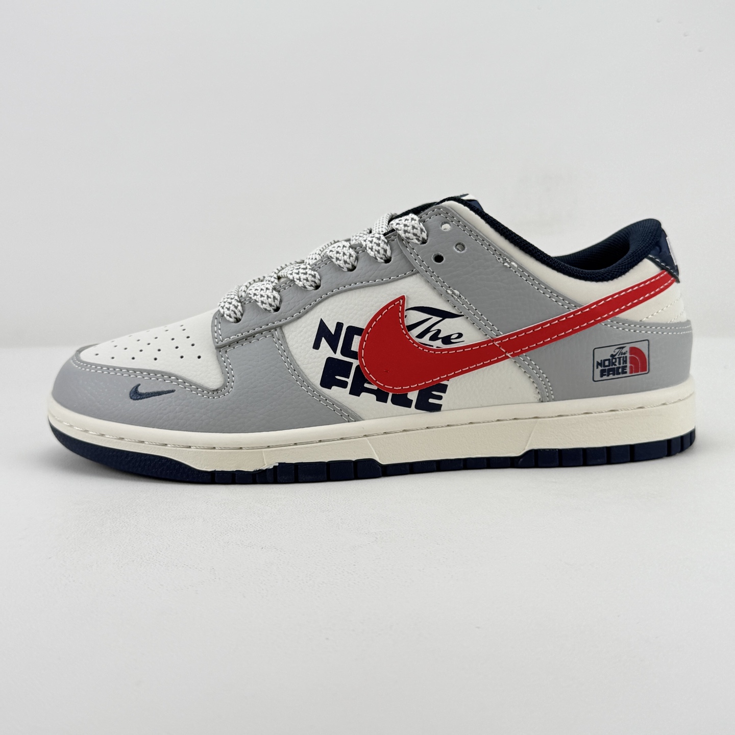 Nike Dunk Low TNF Grey Red