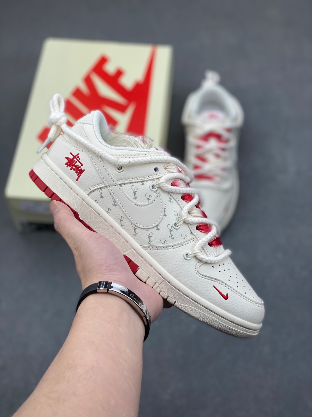 Nike SB Dunk Stussy White Red