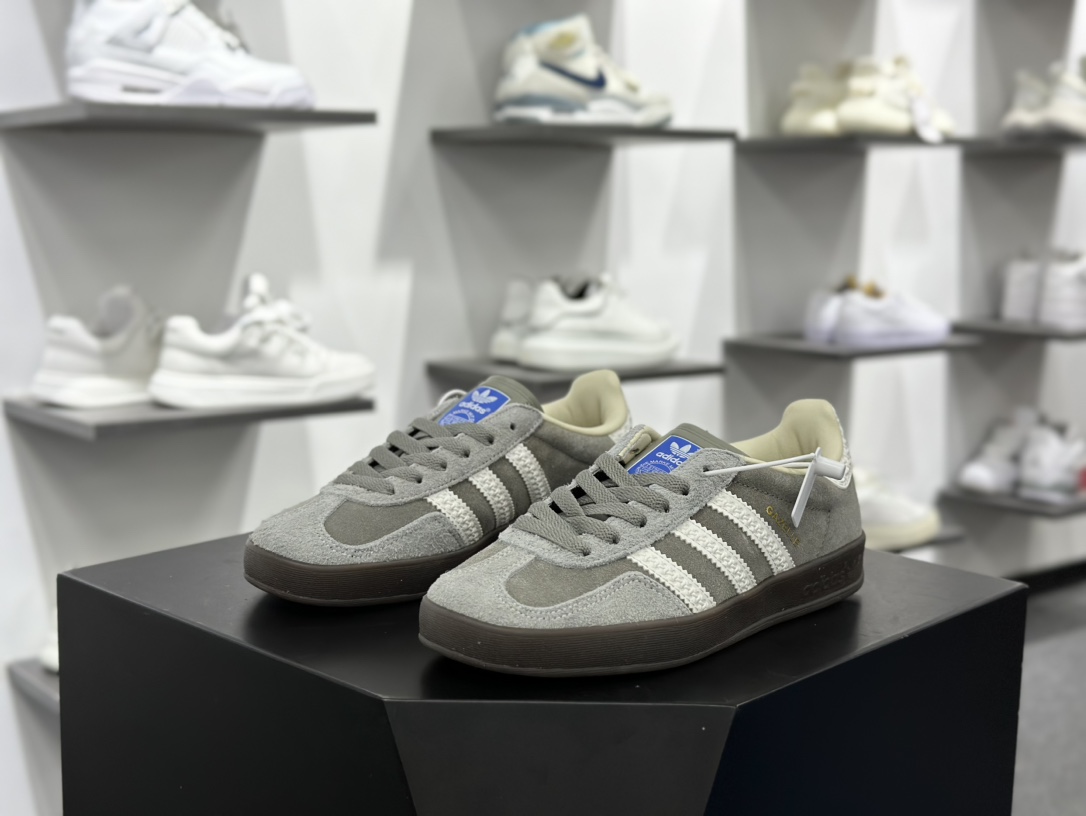 Adidas Gazelle Suede Trainers Grey