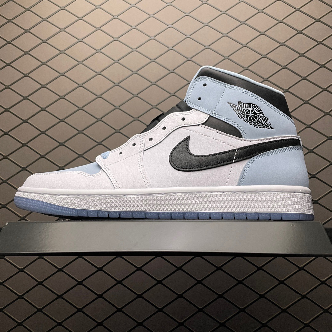 Jordan Air Jordan 1 Mid Sneakers White Blue
