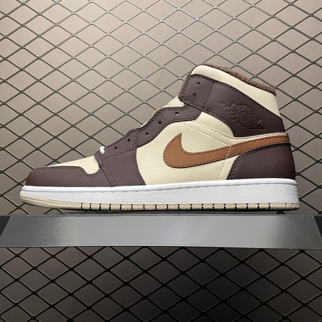 Jordan 1 Mid Retro Brown Beige