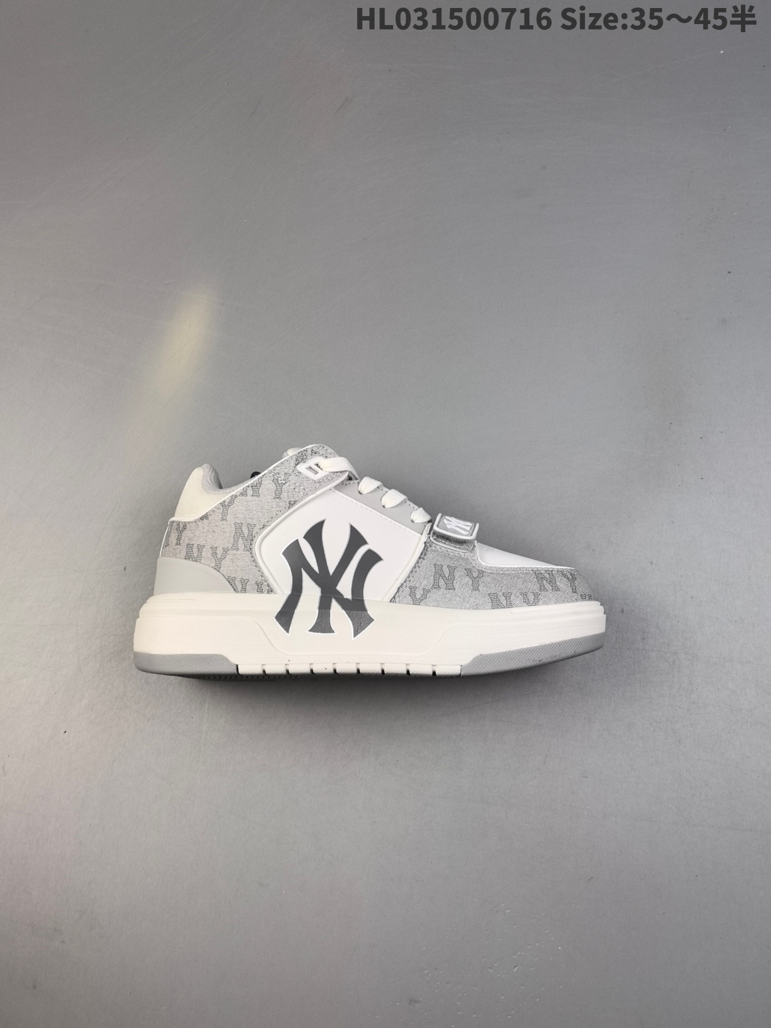 MLB NY Yankees Chunky Liner Sneakers Gray/White